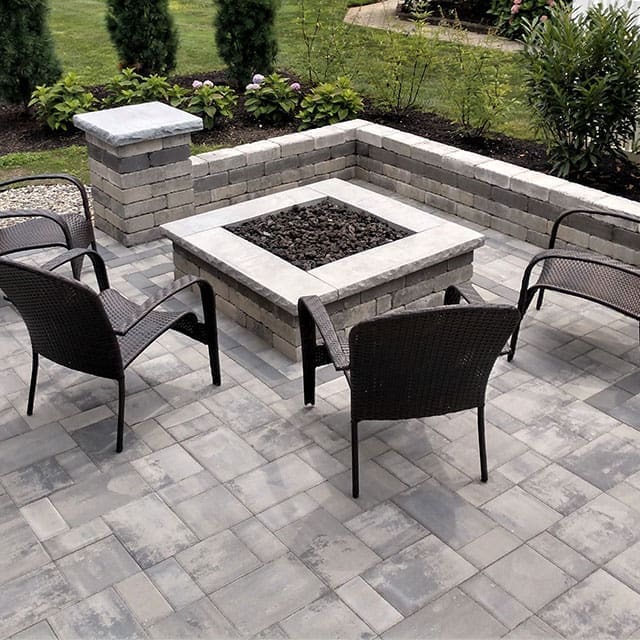 Nicolock – Nicolock - Verona Fire Pit Cover 1