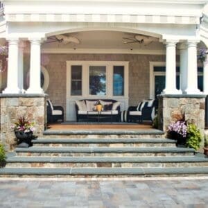 Nicolock - Rockface Stair Treads